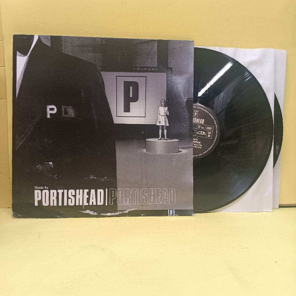 Portishead - Portishead / Self Titled RJ STERLING - 314-539 189-1 - Used - VG++ - Vinyl