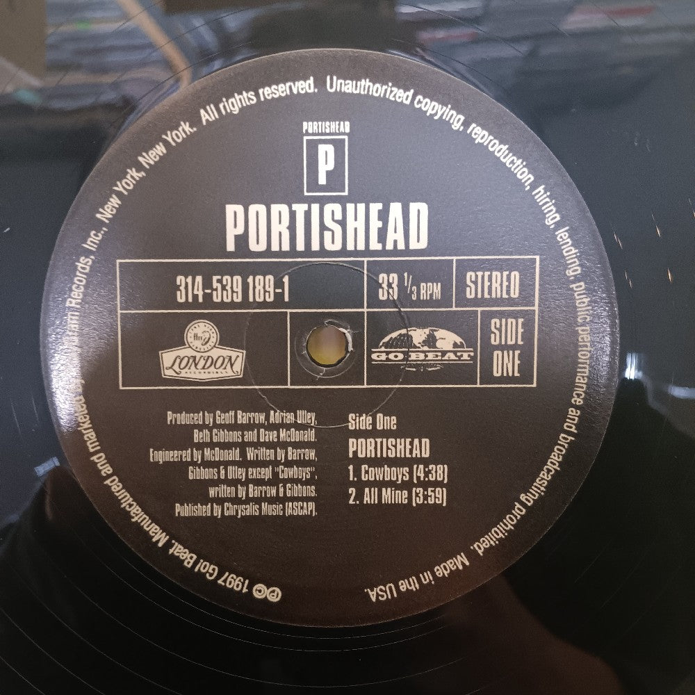 Portishead - Portishead / Self Titled RJ STERLING - 314-539 189-1 - Used - VG++ - Vinyl