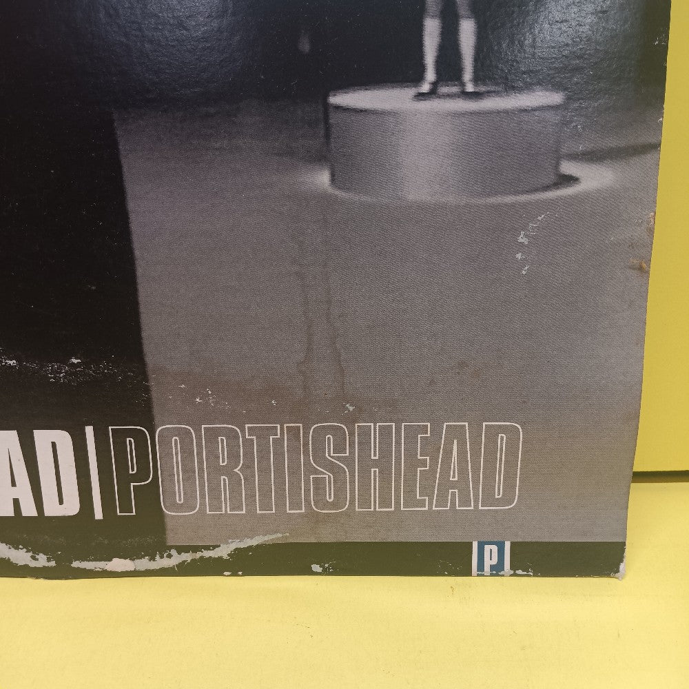 Portishead - Portishead / Self Titled RJ STERLING - 314-539 189-1 - Used - VG++ - Vinyl