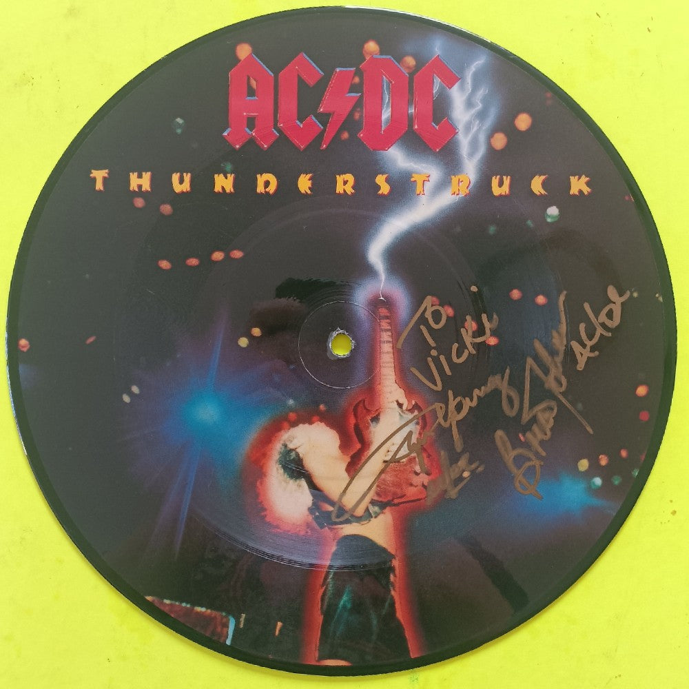 AC/DC - Thunderstruck SIGNED 7" ANGUS & BRIAN JOHNSON - 1990 - B8907P - Used - Used - Vinyl